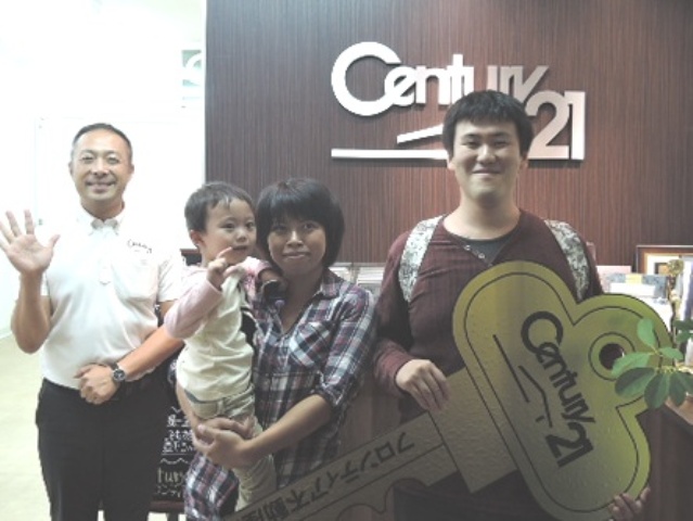 駅近くで探していたため