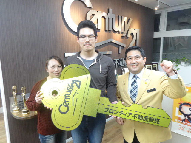 高い家賃を払うのがもったいないと思ったから。