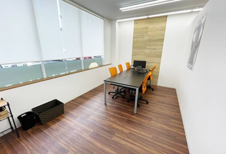 東大阪店 店内写真