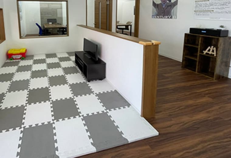 東大阪店 店内写真