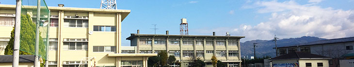 帯解小学校