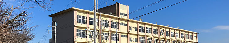 南郷小学校