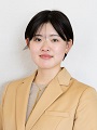 山崎　陽依