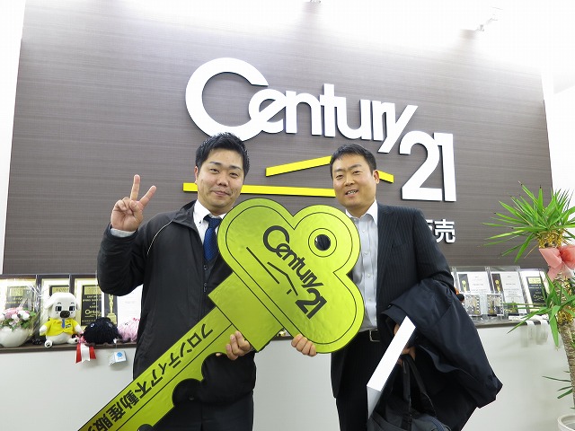 母親が高齢になり、近所に住ませる為に。