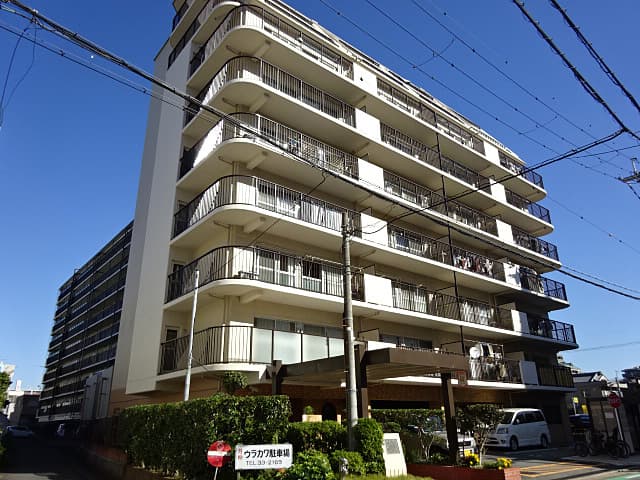 息子家族に旧宅を引き継ぎ、夫婦で引っ越しの為