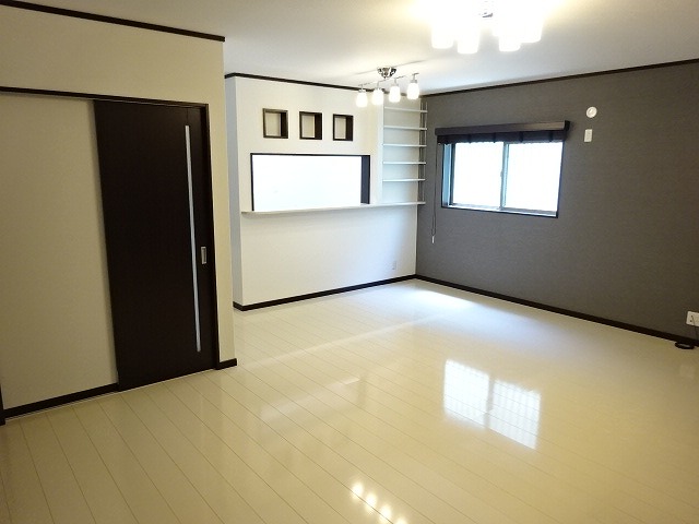 娘の近くに住み替えるため。