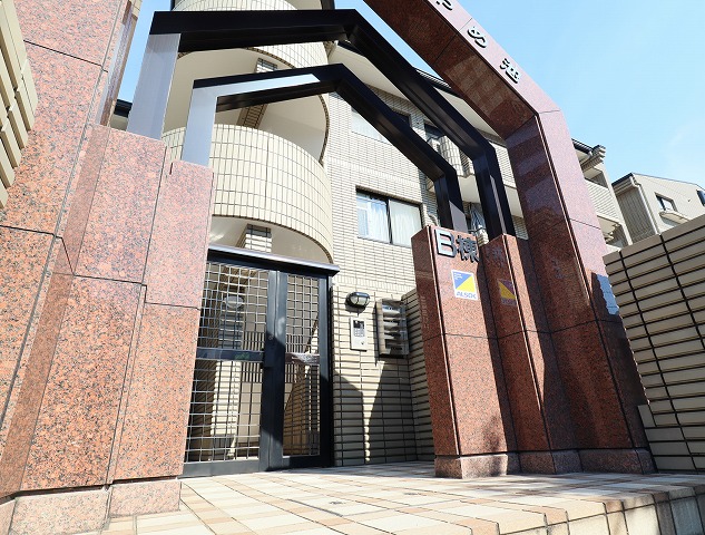 今よりも広い部屋の中古マンションを探していた。