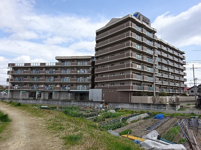 現在の家が古いこと　いずれは持ち家をと考えていた