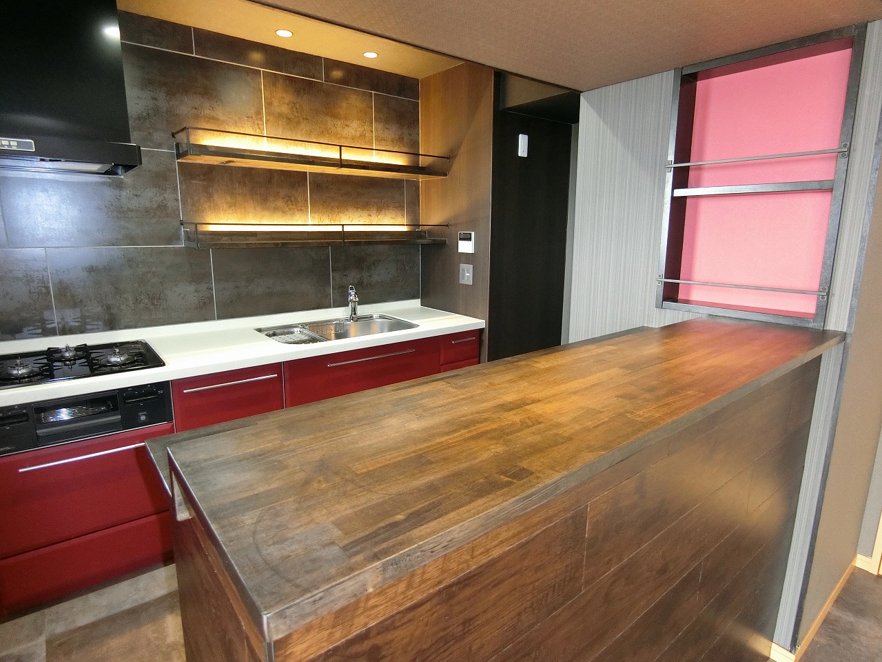 自宅でメキシカン風バーを楽しむ