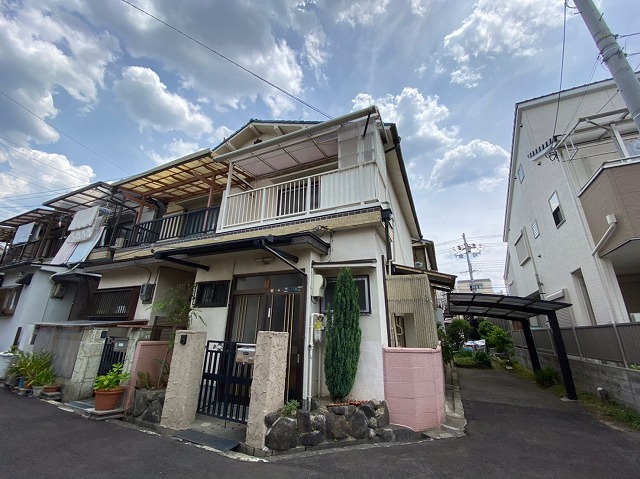 インターネットを見て