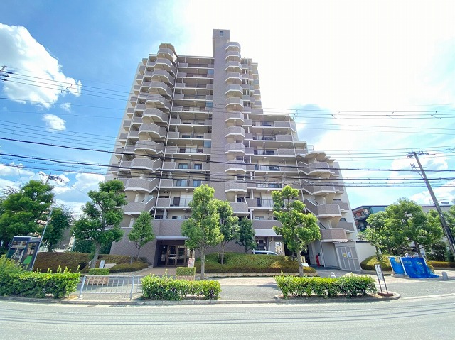 賃貸へ引っ越すため。