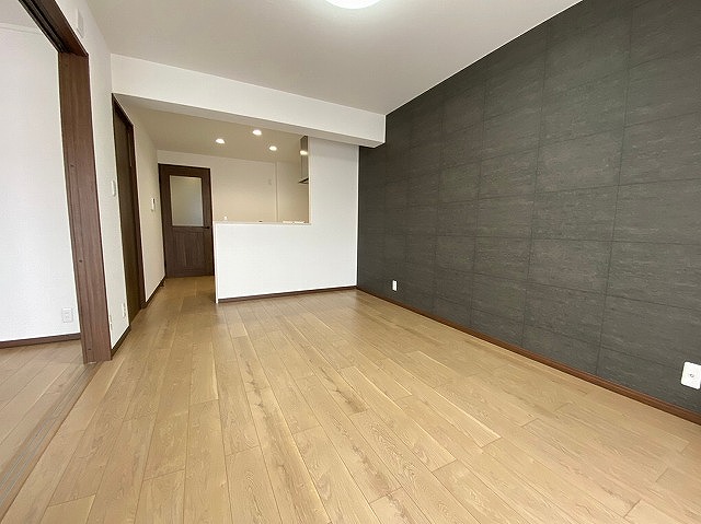 手狭になったため