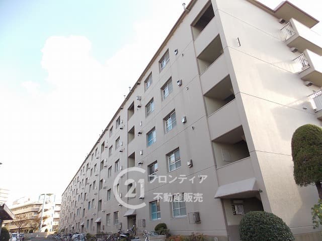 一戸建てからマンションへ引っ越しを検討