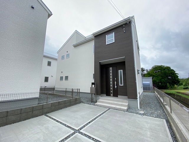 広い庭のある一戸建てにかわりたかったため