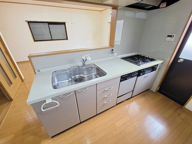 家族が増えて手狭になったため