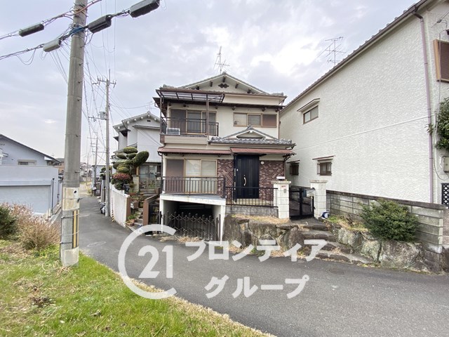 広い家に住み替えるため