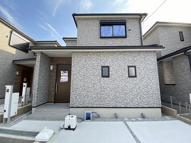 家が古くなったため