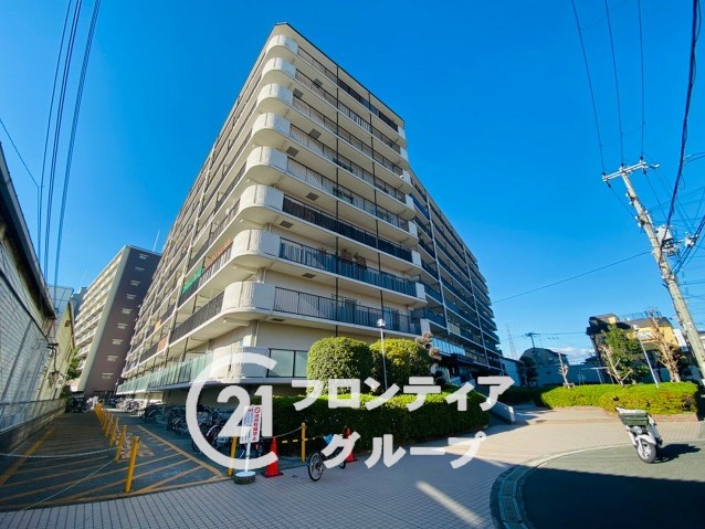 気になる広告を見て