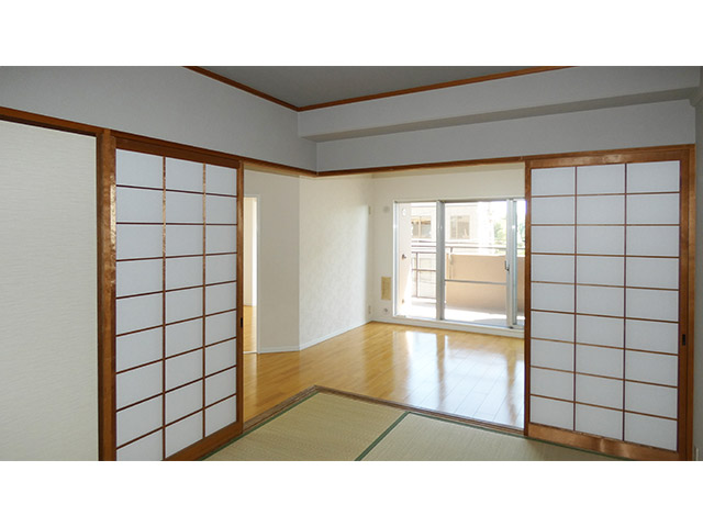 キッチンを広げ、使いやすいLDKに