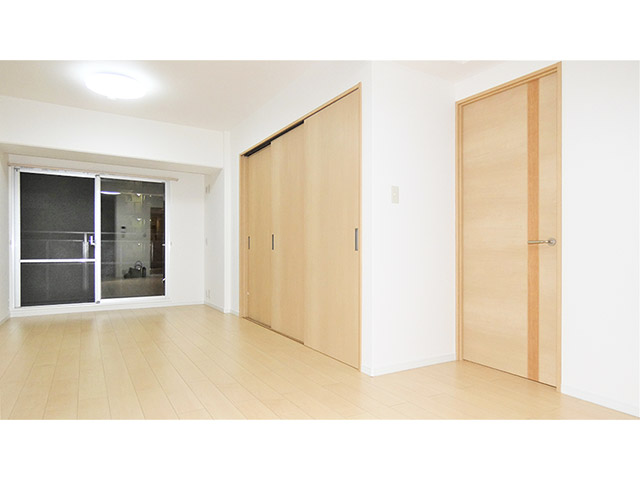 キッチンを広げ、使いやすいLDKに