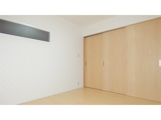 キッチンを広げ、使いやすいLDKに