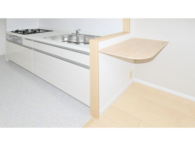 キッチンを広げ、使いやすいLDKに