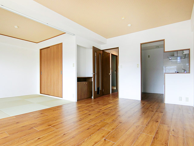 30,000冊以上の本をきれいに収納できる趣味のスペースがある家