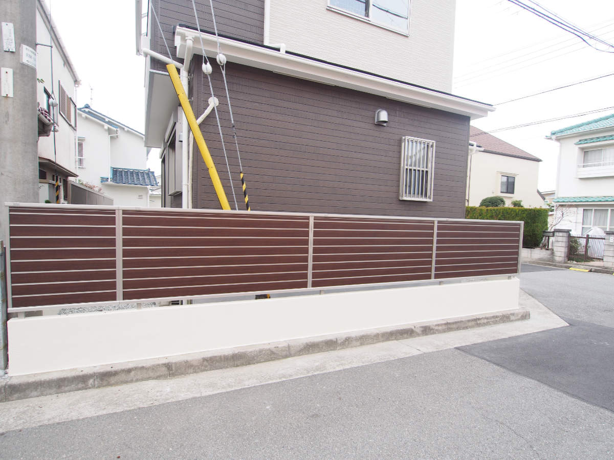 外構で建物のファサードにアクセント