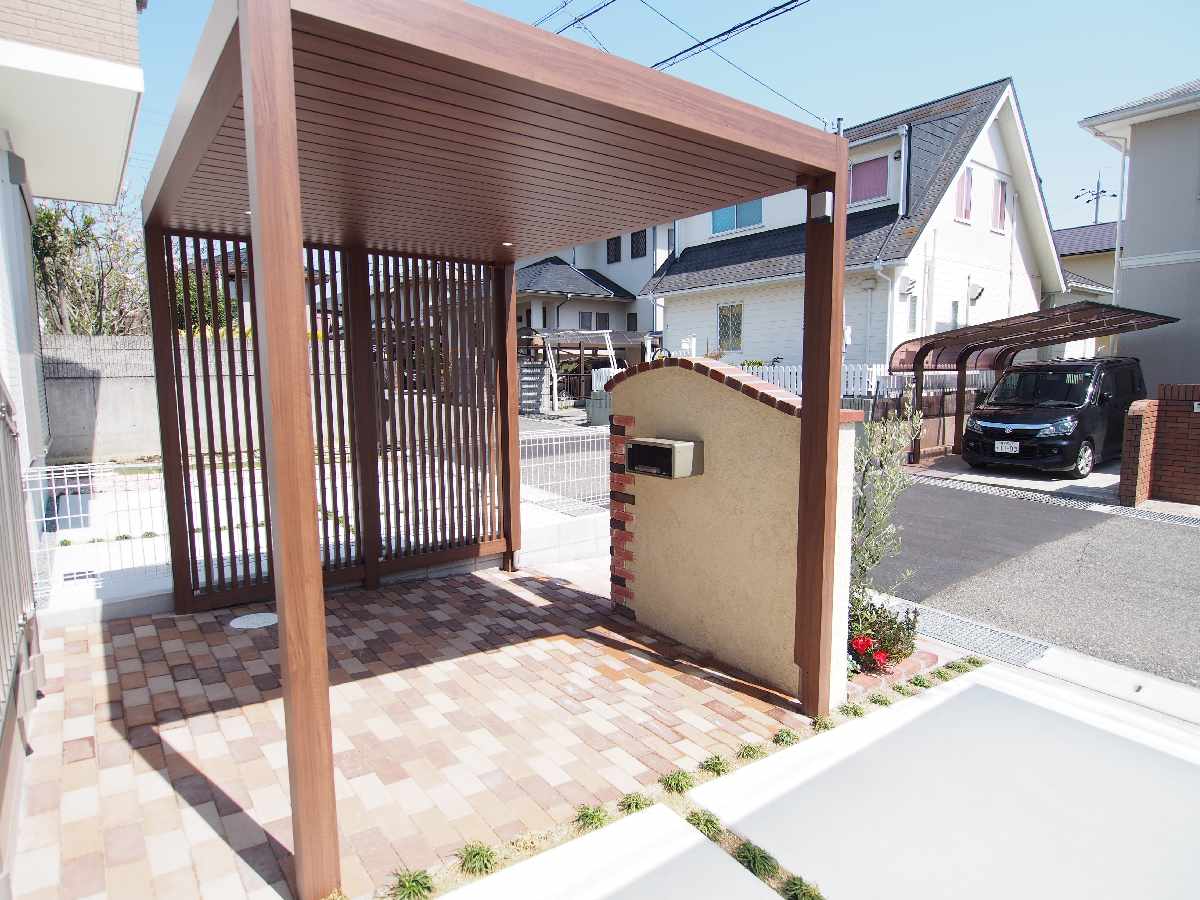 アーバンテイストで建物にアクセント