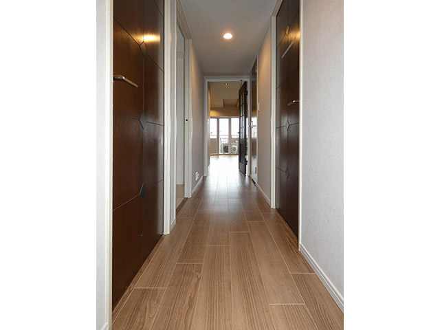 KOBESTYLEのキッチンをメインにアンティークな雰囲気に