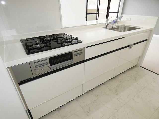 白を基調とした、シンプルエレガントなリフォーム