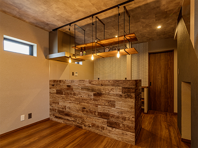 内装・外装・外構全てが一新!フルリノベーションの家!