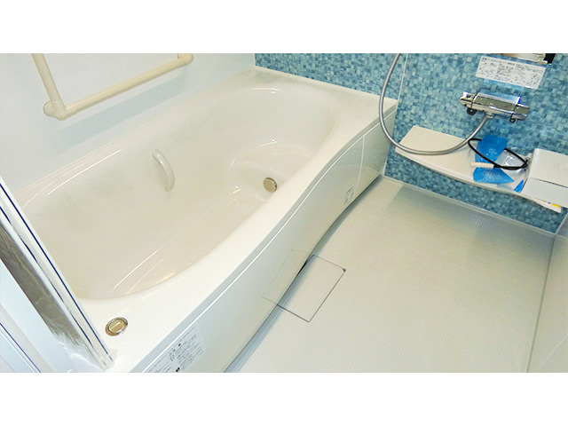 お料理が楽しくなるマンゴーイエローのキッチン