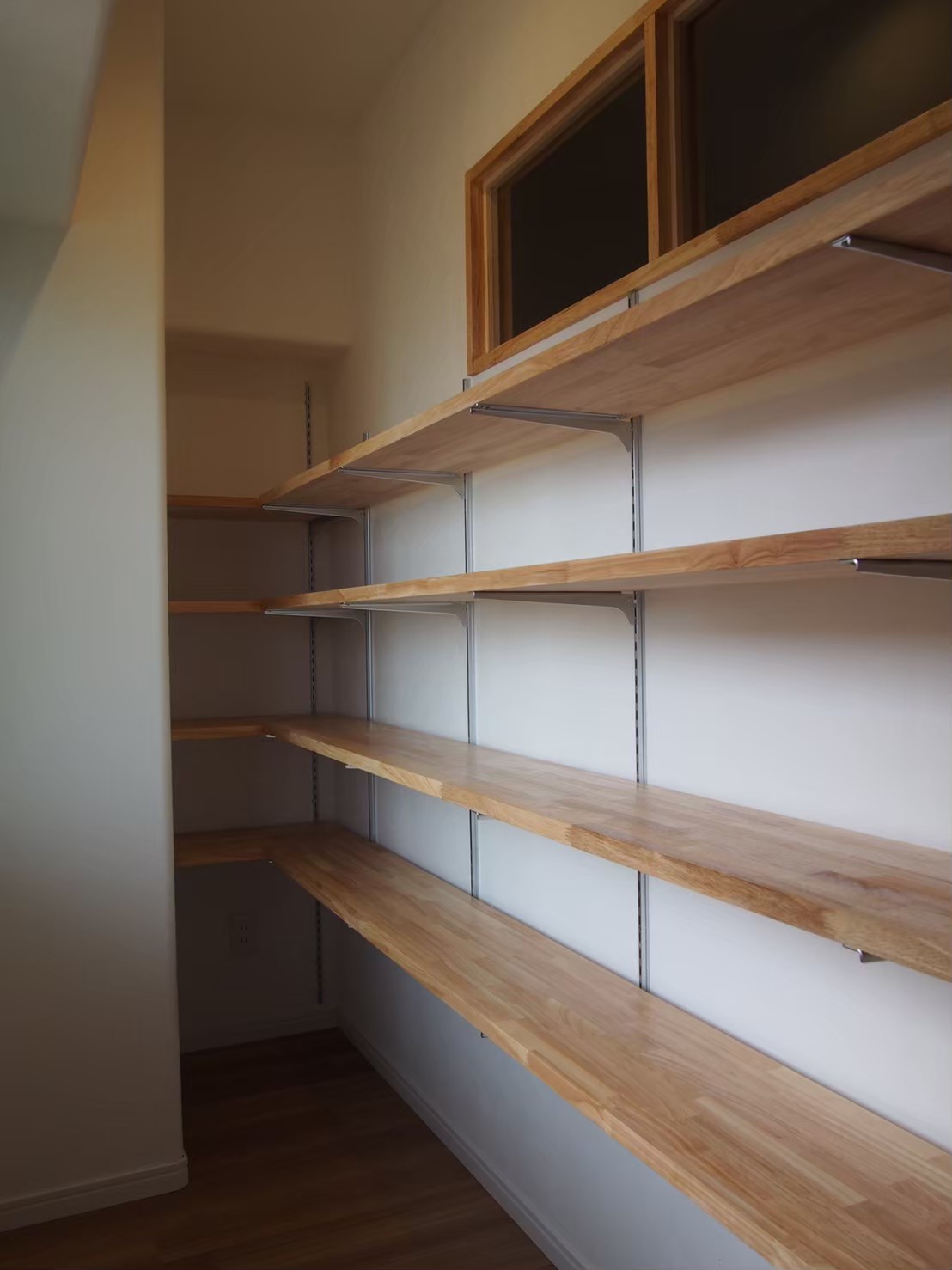 シンプルモダンスタイル