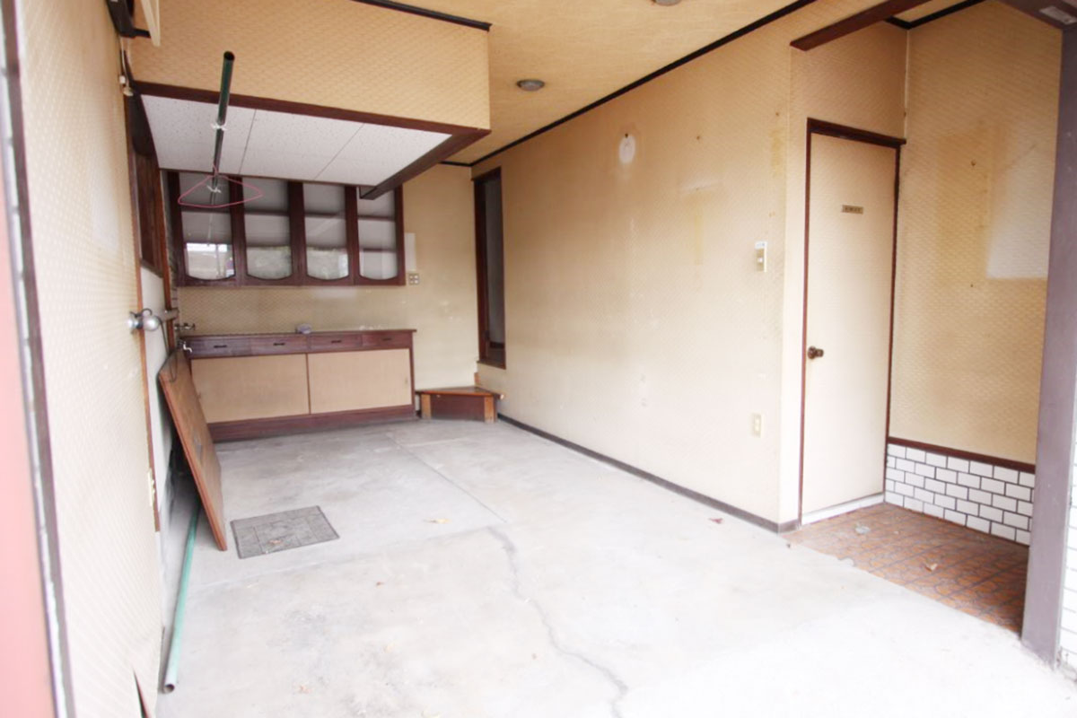 店舗を一戸建てに全面リノベーション