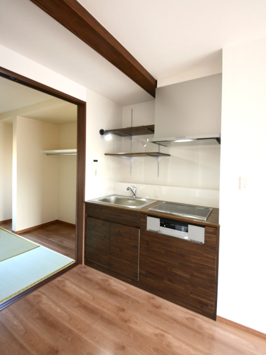 店舗を一戸建てに全面リノベーション