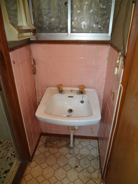 築古の戸建てを最新の設備へ