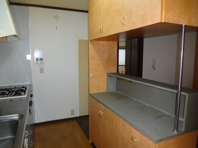 カラーチェンジし明るい空間に