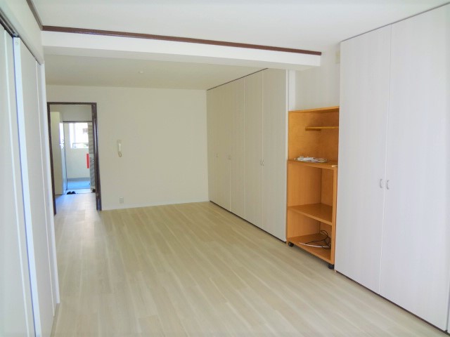 カラーチェンジし明るい空間に