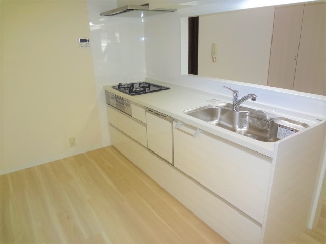 カラーチェンジし明るい空間に