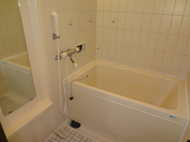 使い勝手抜群の造作家具を大工さんの手で制作