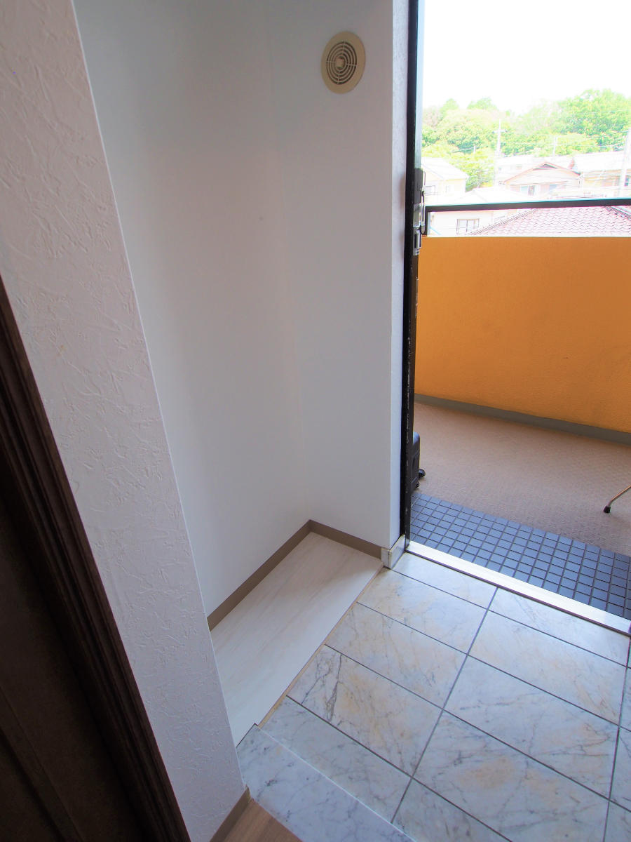 使い勝手抜群の造作家具を大工さんの手で制作