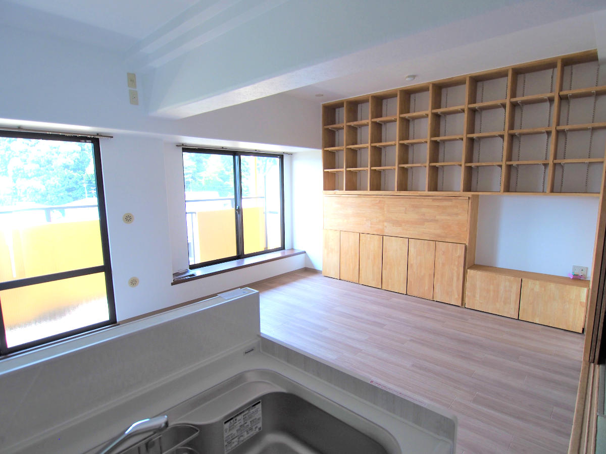 使い勝手抜群の造作家具を大工さんの手で制作