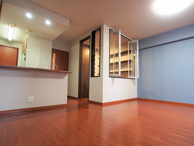 大型収納を有効活用して書斎へ